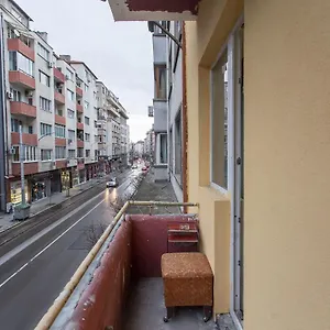 Elegant 2bdr With A Balcony Apartament Sofia